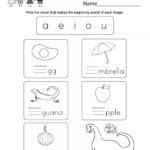 Vowel Worksheet For Preschool   Clover Hatunisi Within Letter Vowels Worksheets
