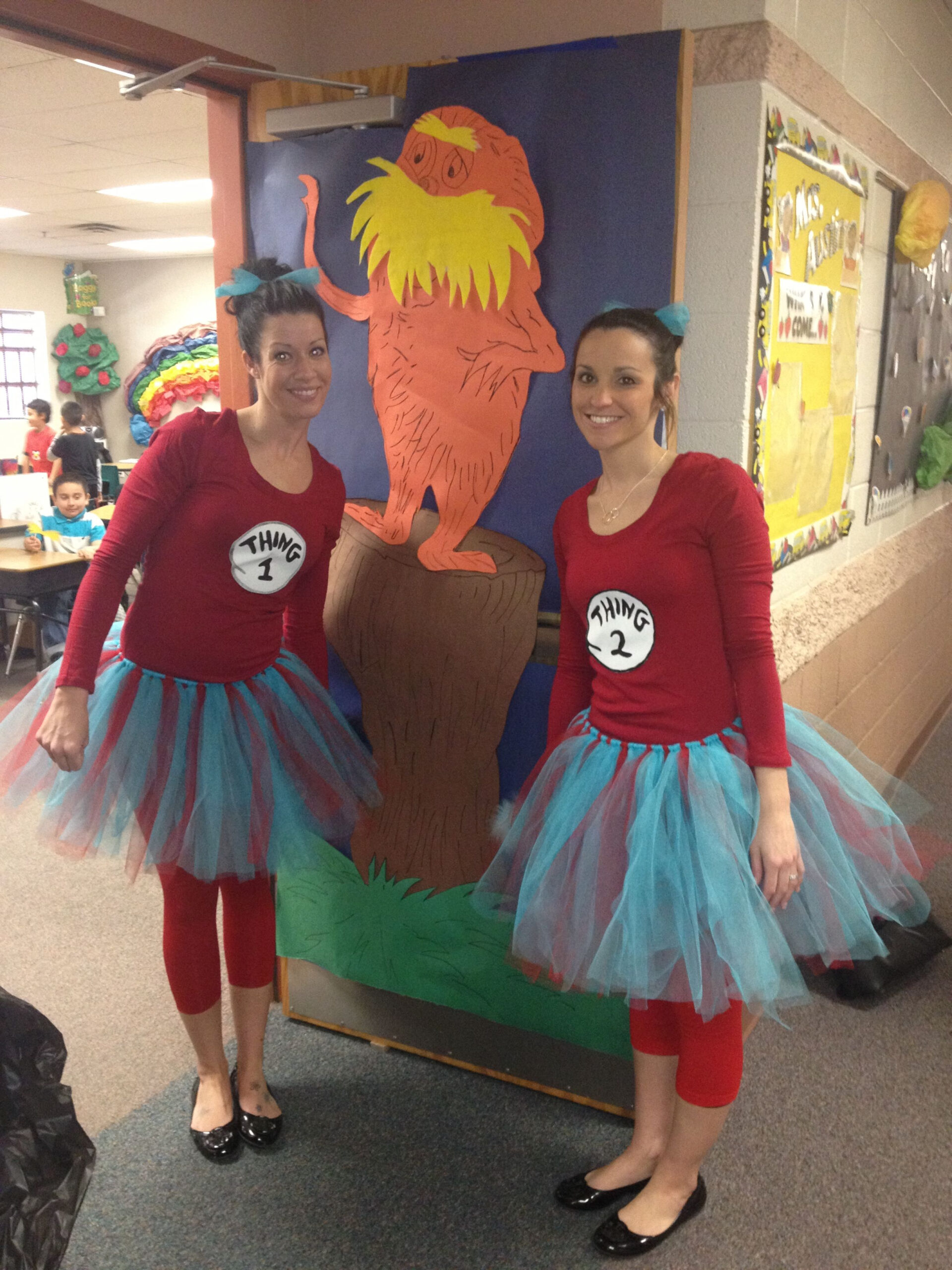 Thing 1 And Thing 2 | Teacher Halloween Costumes, Halloween