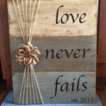 19 Totally Amazing DIY Pallet Crafts For Valentine S Day
